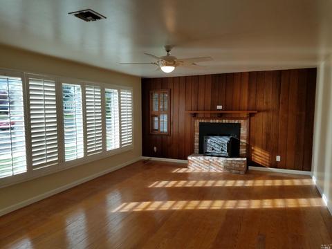 762 5th St W, Sonoma, CA 95476 photo 4