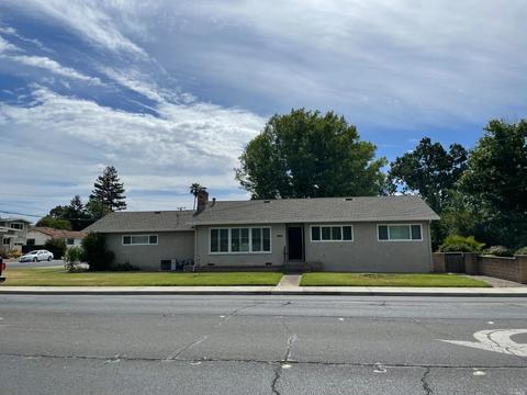 762 5th St W, Sonoma, CA 95476 photo 1