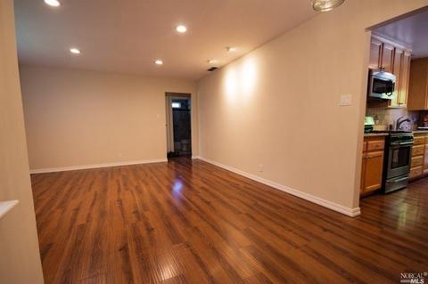 920 Maxwell St, Healdsburg, CA 95448 photo 7