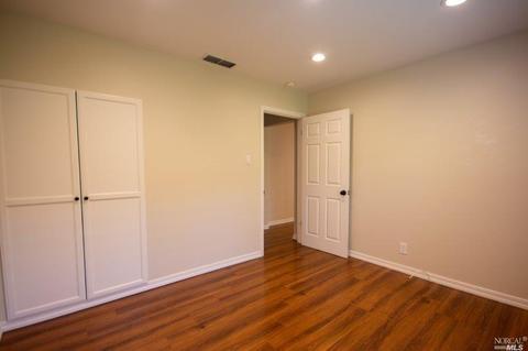 920 Maxwell St, Healdsburg, CA 95448 photo 10