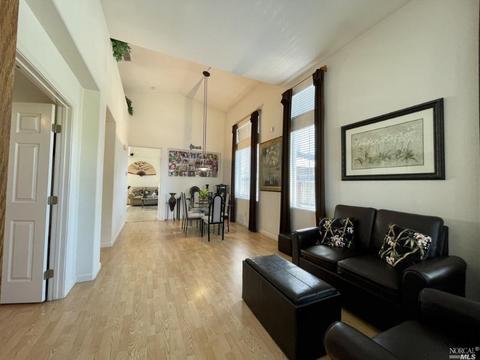 2900 Lakefront Ct, Fairfield, CA 94533 photo 9