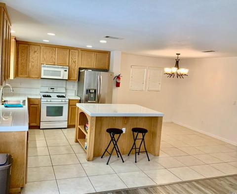 1627 Dewey St, Vallejo, CA 94590 photo 8