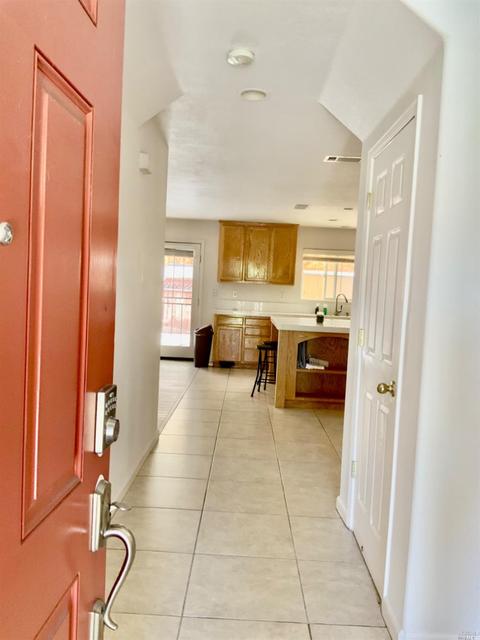 1627 Dewey St, Vallejo, CA 94590 photo 4