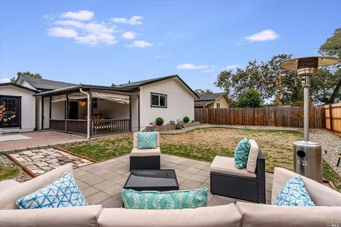 1014 Gemini Dr, Windsor, CA 95492 photo 4