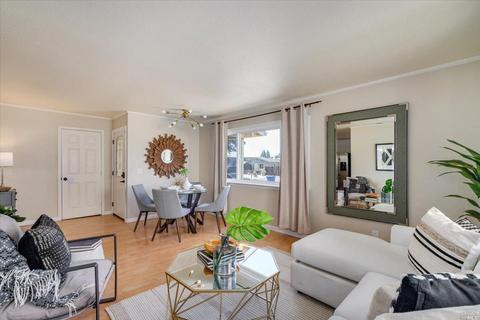 1014 Gemini Dr, Windsor, CA 95492 photo 14
