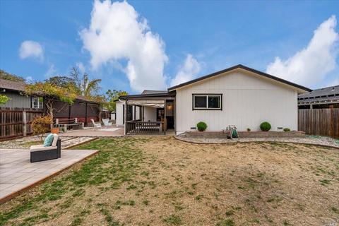 1014 Gemini Dr, Windsor, CA 95492 photo 46