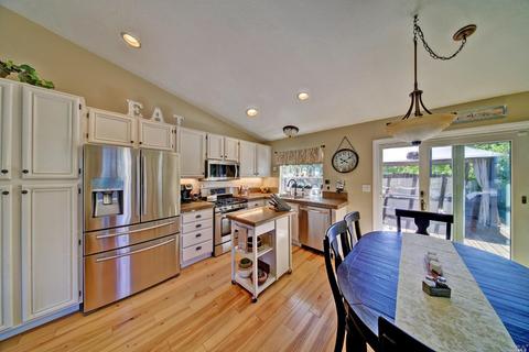 907 Granado Ct, Windsor, CA 95492 photo 9