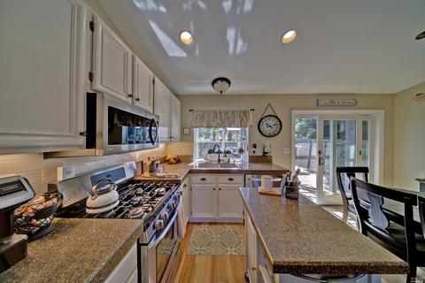 907 Granado Ct, Windsor, CA 95492 photo 13