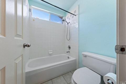 901 Sandhurst Dr, Vallejo, CA 94591 photo 29