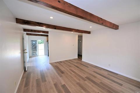 1514 Magazine St, Vallejo, CA 94591 photo 2