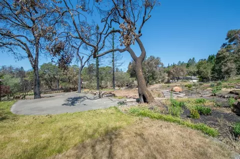 2000 Bent Tree Pl, Santa Rosa, CA 95404 photo 2