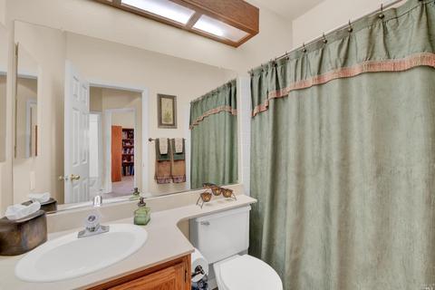 642 Fox Pointe Rd, Vacaville, CA 95687 photo 24