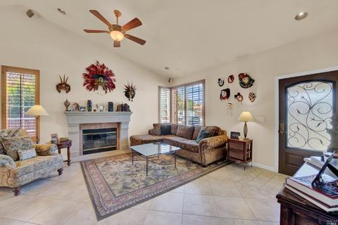 642 Fox Pointe Rd, Vacaville, CA 95687 photo 7