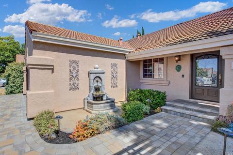 642 Fox Pointe Rd, Vacaville, CA 95687 photo 5