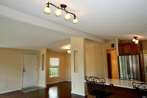 8159 Birch St, Windsor, CA 95492 photo 7