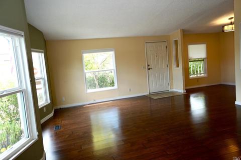 8159 Birch St, Windsor, CA 95492 photo 5