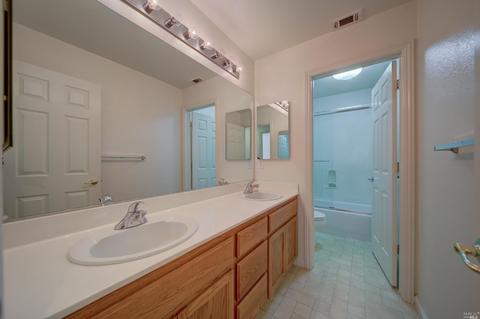 782 Dynasty Dr, Fairfield, CA 94534 photo 54