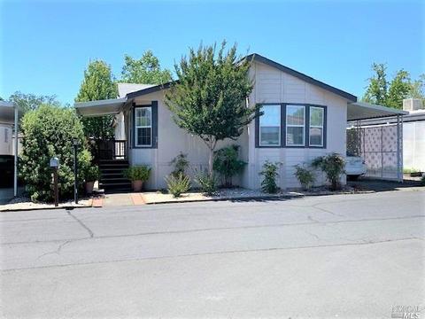 8315 Blue Spruce Way, Windsor, CA 95492 photo 1