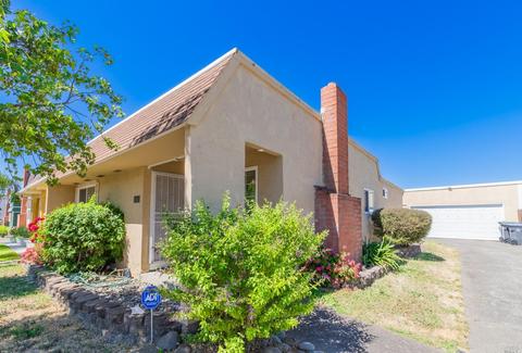 2441 Baltic Dr, Fairfield, CA 94533 photo 5