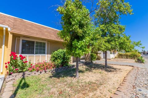2441 Baltic Dr, Fairfield, CA 94533 photo 2