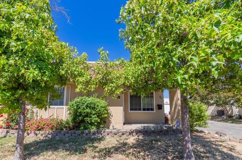 2441 Baltic Dr, Fairfield, CA 94533 photo 1