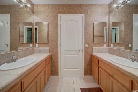 488 Mountain Meadows Dr, Fairfield, CA 94534 photo 28