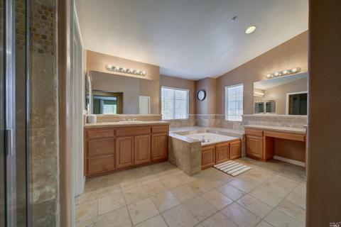488 Mountain Meadows Dr, Fairfield, CA 94534 photo 45