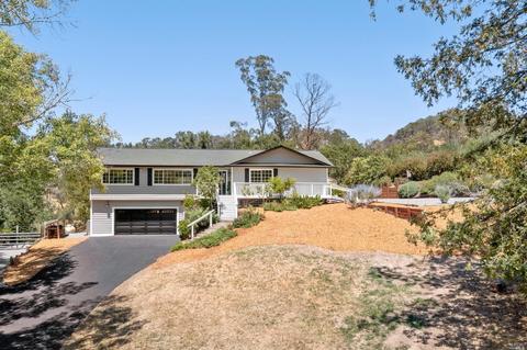 10465 Pelham Dr, Windsor, CA 95492 photo 1