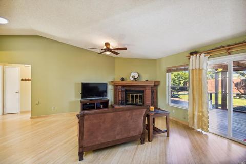 355 Pacer Ct, Vallejo, CA 94591 photo 11