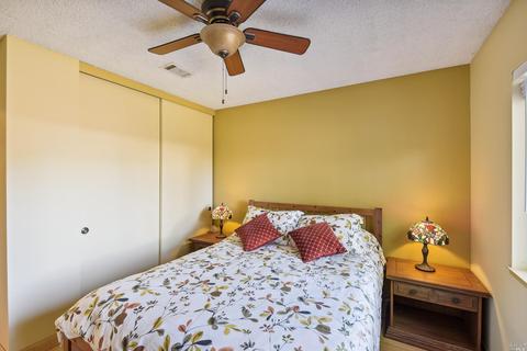 355 Pacer Ct, Vallejo, CA 94591 photo 20