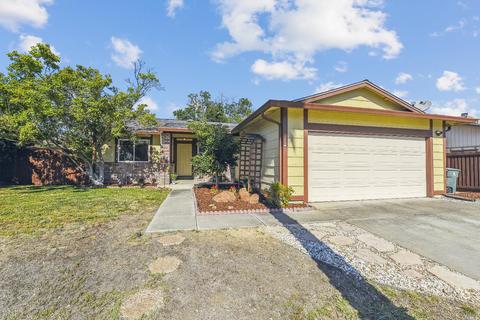 355 Pacer Ct, Vallejo, CA 94591 photo 2