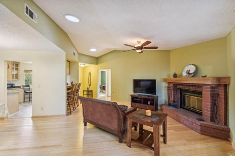 355 Pacer Ct, Vallejo, CA 94591 photo 12