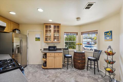 355 Pacer Ct, Vallejo, CA 94591 photo 7