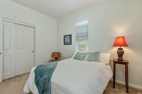 1011 Madrone Ave, Vallejo, CA 94592 photo 21