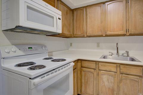 165 Oddstad Dr #65, Vallejo, CA 94589 photo 10