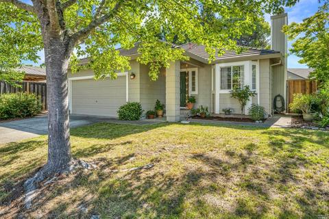 420 Sugar Maple Ln, Windsor, CA 95492 photo 1