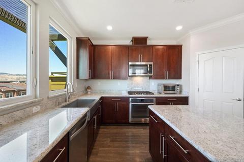557 Jade St, Petaluma, CA 94952 photo 5