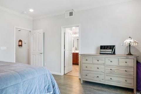 557 Jade St, Petaluma, CA 94952 photo 15