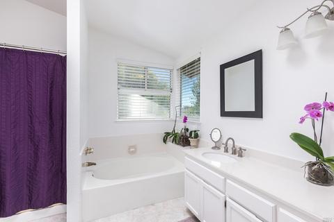 974 Buckingham Dr, Windsor, CA 95492 photo 19