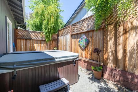 974 Buckingham Dr, Windsor, CA 95492 photo 33