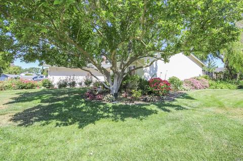 600 Calmace Dr, Dixon, CA 95620 photo 3