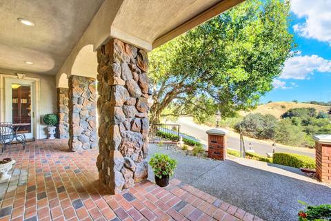 2054 Pinecrest Ct, Vacaville, CA 95688 photo 14