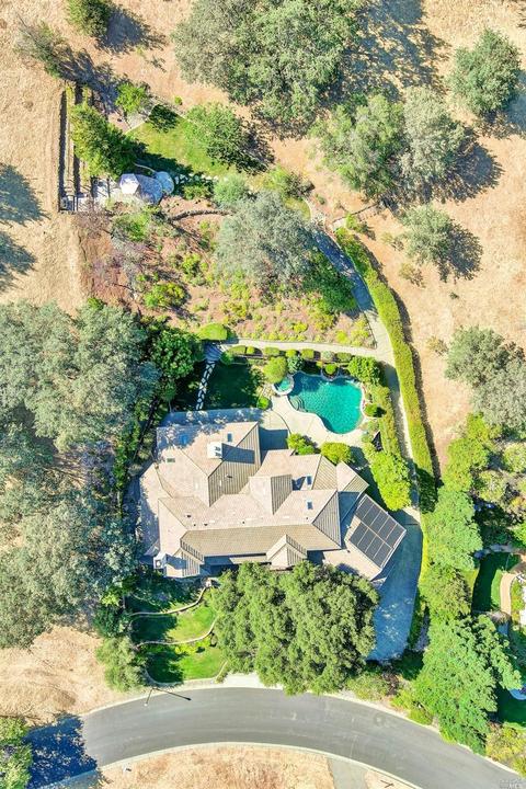 2054 Pinecrest Ct, Vacaville, CA 95688 photo 65