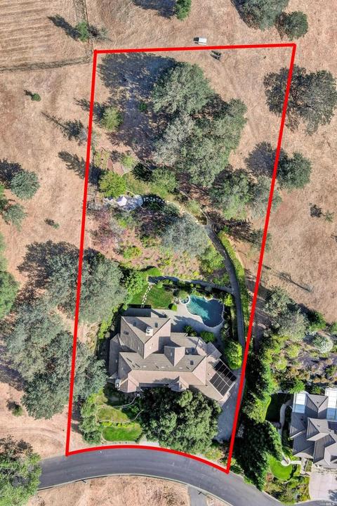2054 Pinecrest Ct, Vacaville, CA 95688 photo 3