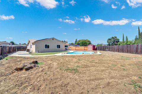 405 Colonial Cir, Vacaville, CA 95687 photo 36
