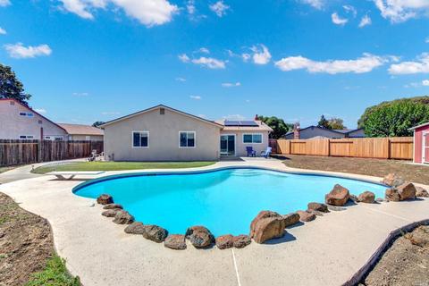 405 Colonial Cir, Vacaville, CA 95687 photo 38