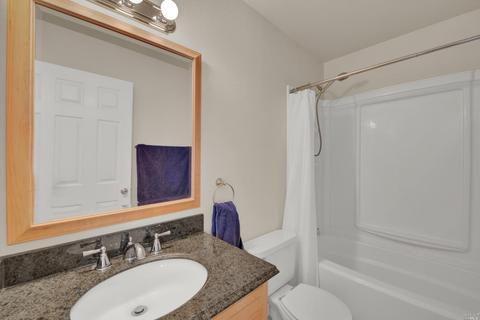 405 Colonial Cir, Vacaville, CA 95687 photo 17