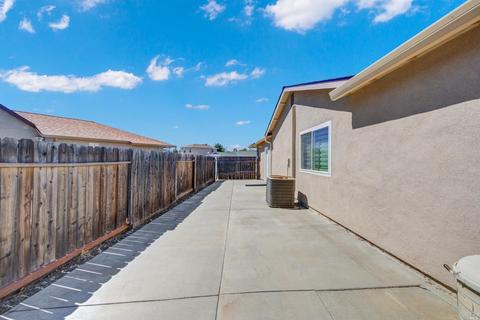 405 Colonial Cir, Vacaville, CA 95687 photo 48