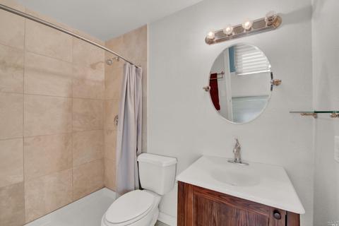 405 Colonial Cir, Vacaville, CA 95687 photo 25
