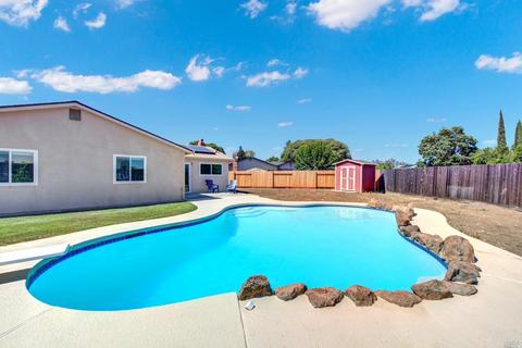405 Colonial Cir, Vacaville, CA 95687 photo 39
